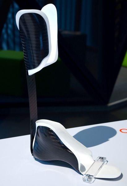 Auch in der Orthopädie kommen CFK bereits zum Einsatz, wie bei dieser Fußheberschiene. (Bild: Michel)