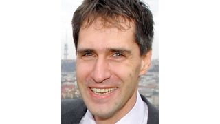 Dr. Michael Nussbaumer, Geschäftsführer der CE-Nussbaumer präsentiert an einem Praxisbeispiel, wie das das P&ID in der Beziehung Anlagenbauer-Lieferant-Kunde zur intelligenten Informationsdrehscheibe wird. (Bild: Nussbaumer)