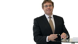 Torsten Janwlecke, Phoenix Contact: „Die kleinen Steckverbinder und dort insbesondere M12 gehen ab, wie die Post.“ (Phoenix Contact)