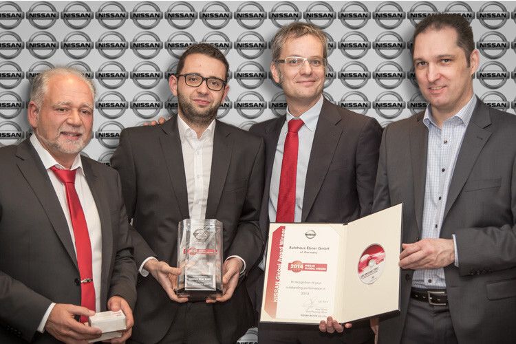 ... Christian und Lothar Ebner ... (Foto: Nissan)