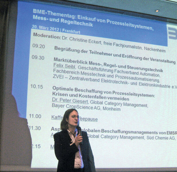 Daniela Schulz vom BME begrüßte die Teilnehmerinnen und Teilnehmer des Themtages. (Bild: Drathen)