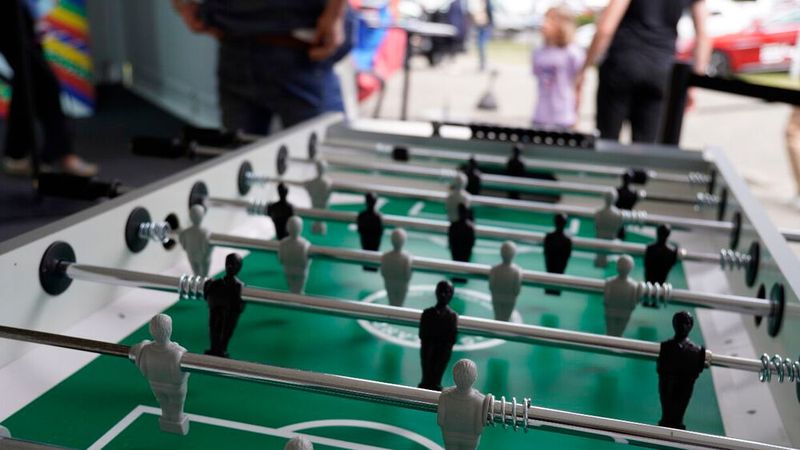 ... deshalb bot Sternauto zur Eröffnung mehrere Aktivitäten mit Fußball-Bezug.  (Bild: Sternauto)