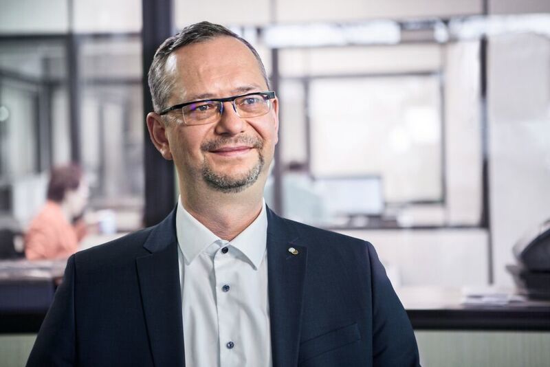 „Schritt für Schritt zur Smart Factory, das ist meine Devise, und der Anfang ist gemacht“, sagt Ralf Stirl, Inhaber der FBT Feinblechtechnik GmbH. (Trumpf)