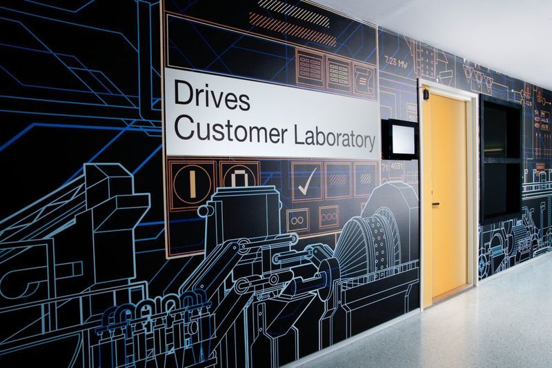 Das neue Kunden-Testlabor für Antriebstechnik ermöglicht äußerst genaue Messungen der dynamischen Leistungsfähigkeit, Belastbarkeit und Effizienz von Motoren und Frequenzumrichtern. (ABB)