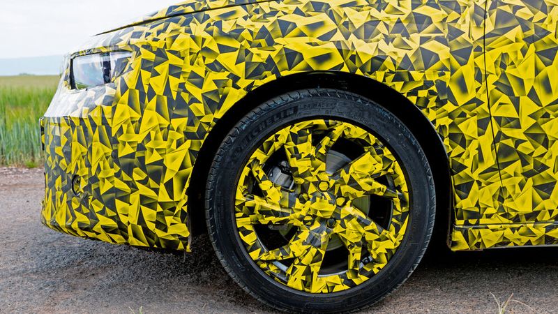 Antriebsseitig bedient man sich natürlich im Baukasten. (Bild: Opel)