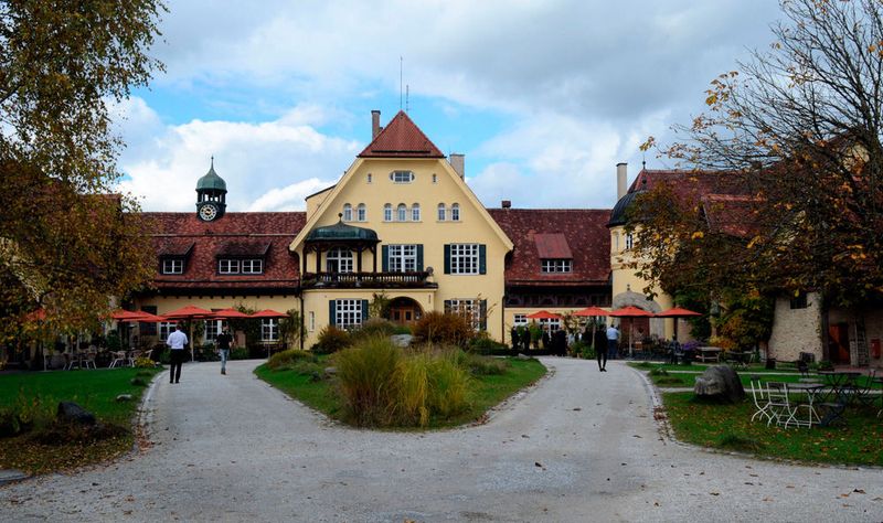 Das Bio-Hotel Gut Sonnenhausen in Glonn bildete eine idyllische Kulisse für den Nfon-Partnertag. (Vogel IT-Medien)