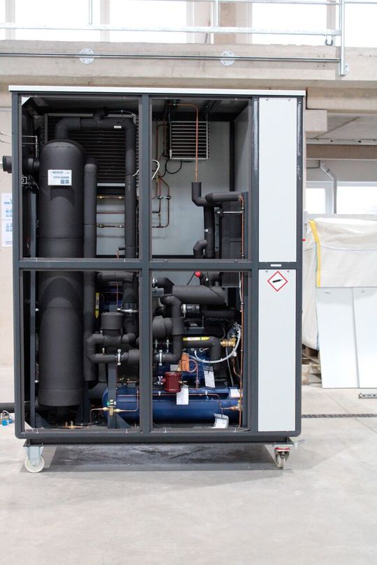 Forschungsprojekt mit der Fa. HySON: Tieftemperaturanlage zur Sauerstofftrocknung(Bild:  L&R Kältetechnik)