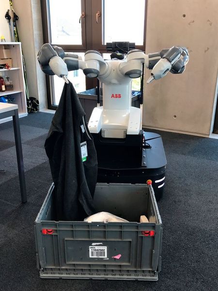 Der Yumi von ABB im Einsatz bei der ETH Zürich. (ETH Zürich)