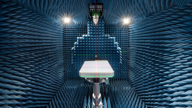 Greenerwave ESA antenna being characterised in the R&S TS8991 antenna test system.(Source:  Rohde & Schwarz GmbH & Co. KG)