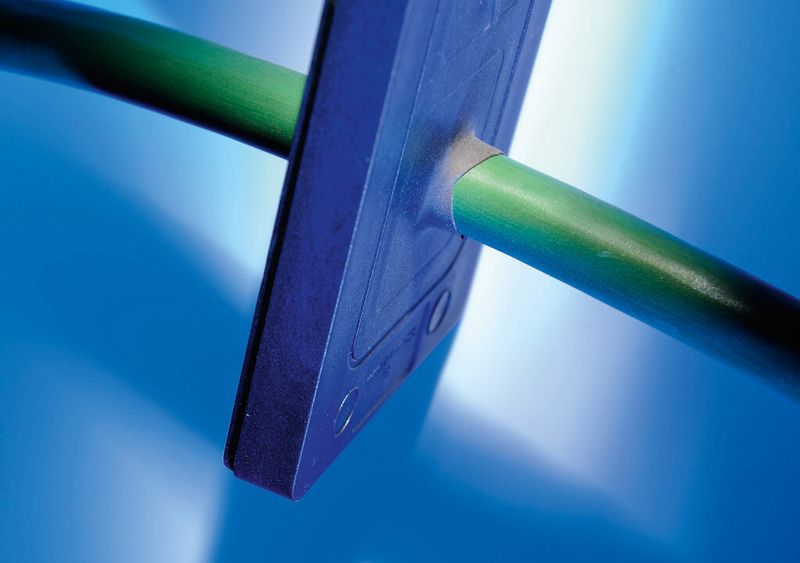 Die Kabeldurchführung KDP/F mit Membrantechnologie erfüllt die Schutzklasse IP65. (Bild: Murrplastik)