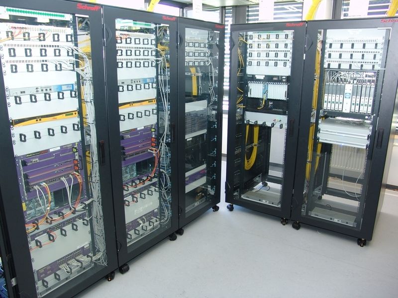 Das Triple Play Lab verfügt zur Eröffnung über Computer-Equipment von mehr als 1 Million Euro.   (Foto: Triple Play Lab 2006)