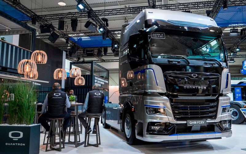 Der Hersteller Quantron hat einen Großauftrag für Wasserstoff-Lkw erhalten.