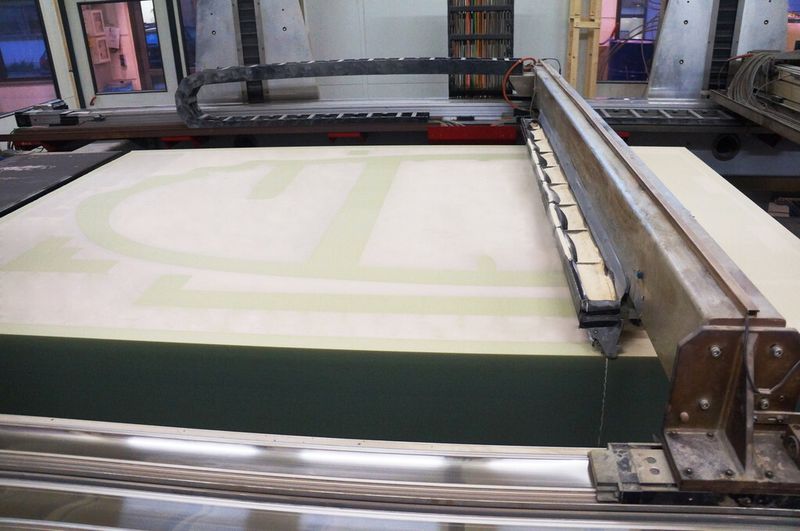 Beim Hausbau kam ein gigantischer 3D-Drucker von Voxeljet zum Einsatz. (Bild: Voxeljet)