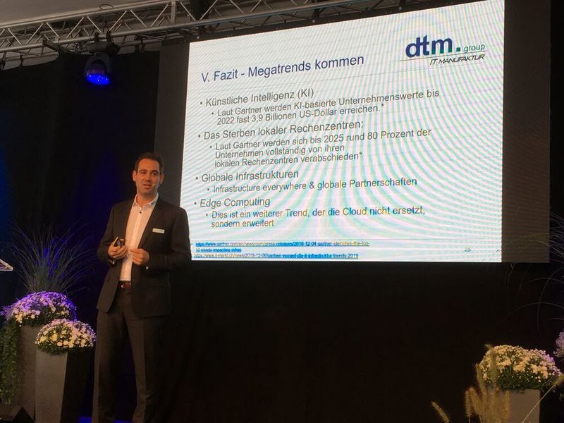 Als Megatrends identifizierte Moll die KI, das sterben lokaler und kleinerer Rechenzentren (zugunsten der Cloud), globale Infrastrukturen und Edge Computing. (Dietmar Müller)