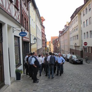 NCP-Partner beim „Walk & Dine“ durch Nürnbergs Altstadt.