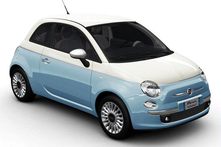 Italienische Momente: Die Farben Weiß und Baby-Blau stehen dem knuffigen Fiat 500 besonders gut. (Foto: Fiat)