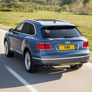 (Bentley)