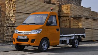 Der Ari 901 ist nicht nur als Kasten-, sondern auch als Pritschenwagen erhältlich. (Bild: Autoren-Union Mobilität/Ari Motors)