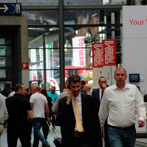 Am 31. Mai begann die Cemat 2016 in Hannover.(Bild:  Hofmann)