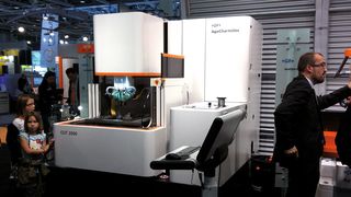 Die Cut 2000 erinnert nicht mehr ganz an längst vergangene Agie SA Losone Design-Spitzenleistungen (www.gfac.com). (Bilder: F. Hofer) (Archiv: Vogel Business Media)