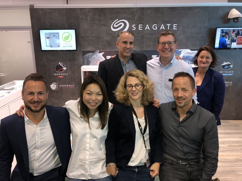 Das Seagate Team ist immer gut drauf. (Bild: IT-BUSINESS)