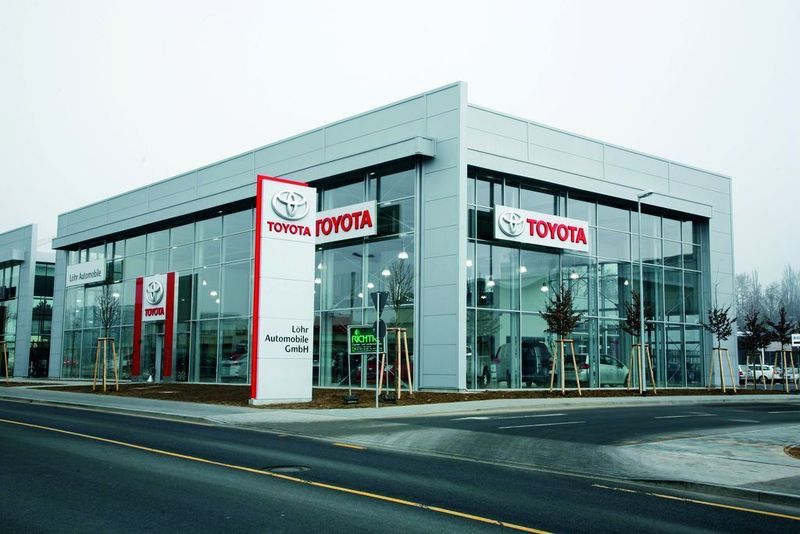 Das neue Toyota-Autohaus in Wiesbaden. (Archiv: Vogel Business Media)