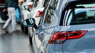 Will Volkswagen die Vorgaben der EU in Sachen CO2 erfüllen, müssen schnell Verbesserungen her. (Bild: Volkswagen)