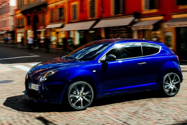 Der Alfa Mito muss ebenfalls gehen. (Bild: Alfa Romeo)
