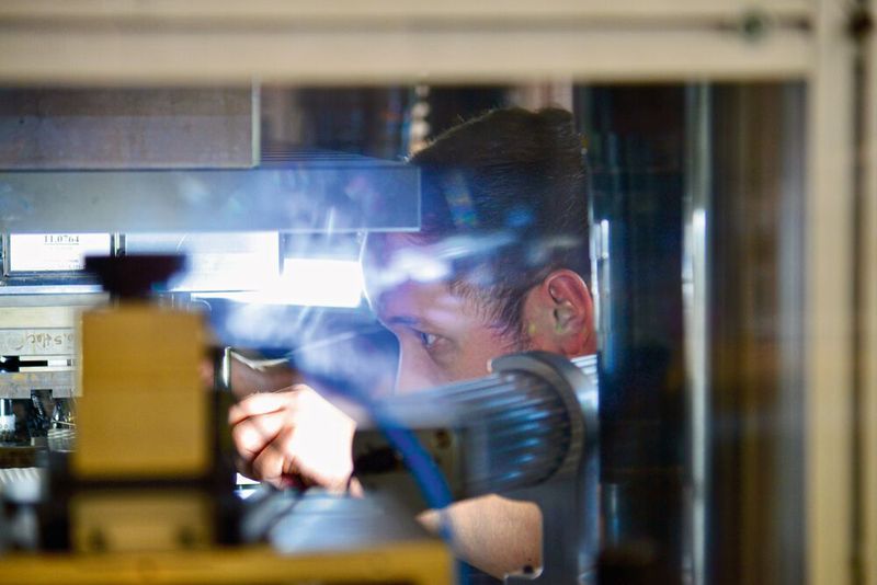 Quittenbaum hat letztes Jahr erstmalig 1,2 Milliarden Stanzteile produziert. (Bild: Bruderer)