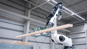 Automatisierung und der Einsatz von Robotern für die industrielle Vorfertigung bieten enorme Chancen, um Bauprozesse effizienter, nachhaltiger und skalierbarer zu gestalten. (Bild: Kuka)