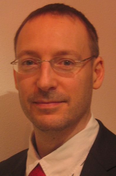 Herbert Fackler, Senior Engineer bei Meridian Lightweight Technologies Inc., sieht verschiedene Vorteile, wenn Magnesium für die Tragstruktur des Cockpits eingesetzt wird: „Bei richtiger Auslegung und Konstruktion können wir gegenüber der Stahlvariante beachtliche Gewichtseinsparungen erreichen – und zwar nahezu kostenneutral.“ (Archiv: Vogel Business Media)