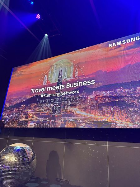 „Travel meets Business“ war das Motto der Samsung Partner Conference Mobile Experience B2B in Düsseldorf. (Bild: Vogel IT-Medien)