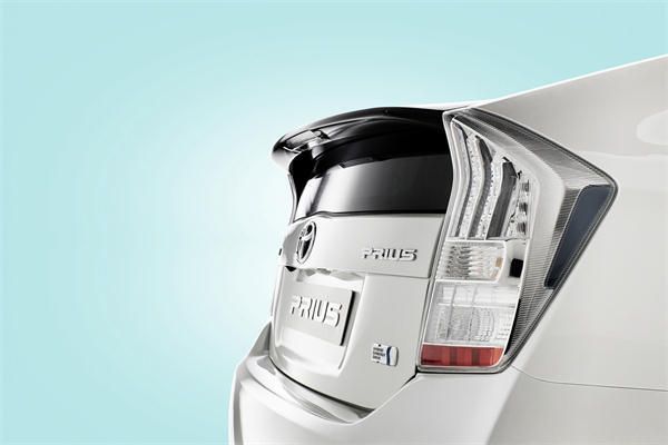 Von hinten erinnert der neue Prius stark an seinen Vorgänger. (Archiv: Vogel Business Media)