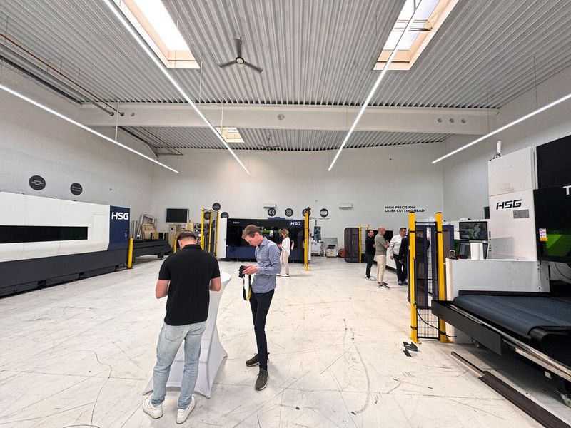 HSG Laser zeigte auf seinem Open House modernste Lasertechnologien und Live-Demonstrationen. (Bild: VCG/Sonnenberg)