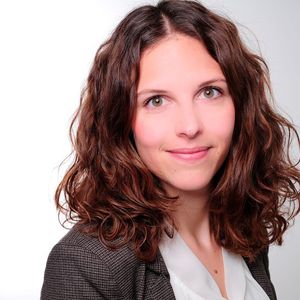 Simone Angster übernimmt zum 1. September 2021 die Leitung der Kommunikation bei der Dechema. 