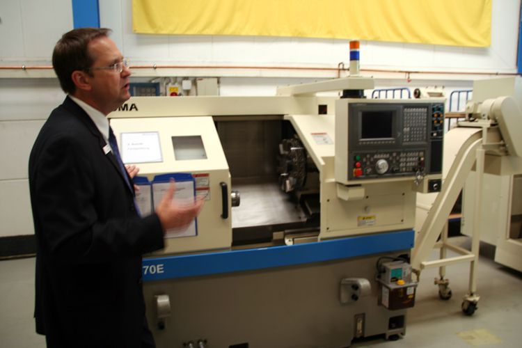 Das Team von Geschäftsführer Gisbert Krause hat viel Erfahrung in der Bewertung und Aufbereitung von Gebrauchtmaschinen. (Archiv: Vogel Business Media)