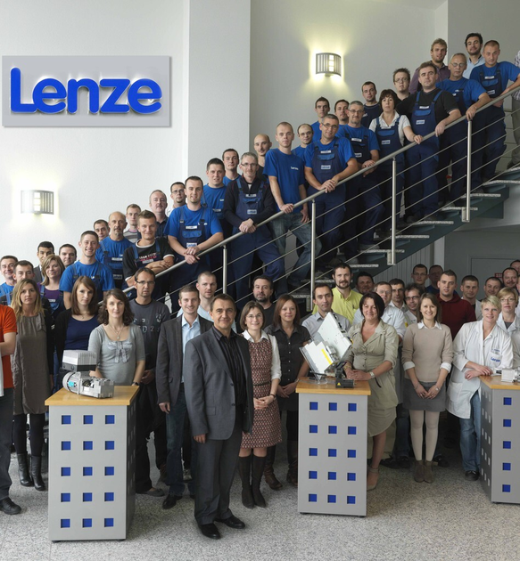 Lenze Logistikzentrum In Ruitz Wird 10 Jahre Alt