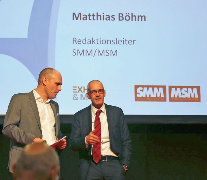 Felix Merz modérateur et Matthias Böhm, directeur d'édition de SMM/MSM. (JR Gonthier)