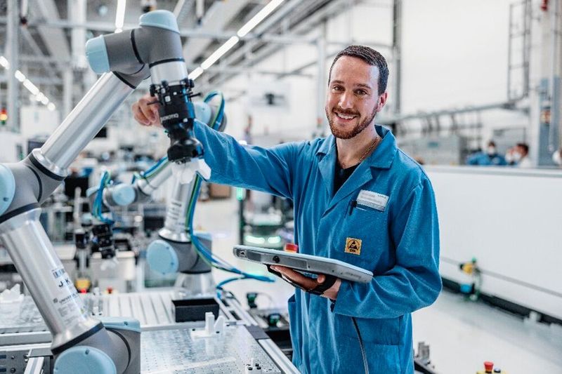 Auf der SPS 2022 zeigt Siemens, wie das Unternehmen die Integration von IT und OT voranbringen möchte. 