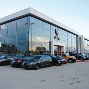 In sieben Monaten baute Bleker das Sieben-Marken-Autohaus in Münster.