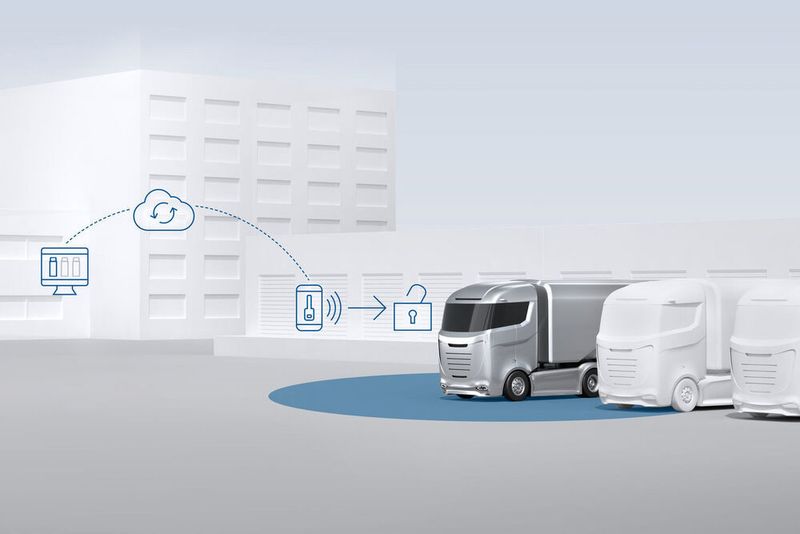 Bosch will den Lkw-Schlüssel abschaffen, die Türen sollen sich dann öffnen, wenn sich der Fahrer mit einem freigegebenen Smartphone nähert. (Bosch)