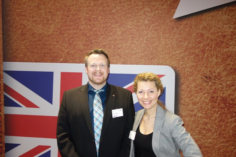 Nicht in London, aber auf der CTV in Bochum: Frank Castrop und Monika Fietzek, OKI (Bild: IT-BUSINESS)