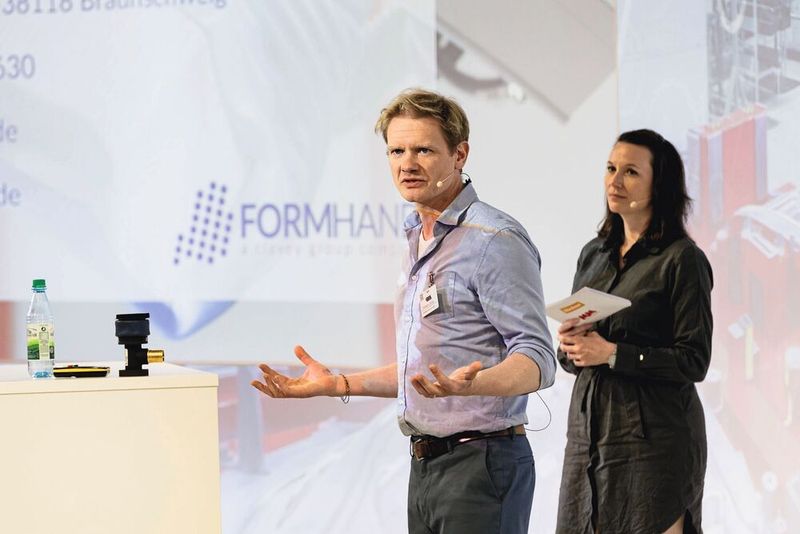 Impressionen der Fachtagung „Mehr Effizienz im Presswerk“ 2025 in Würzburg. (Bild: Stefan Bausewein)