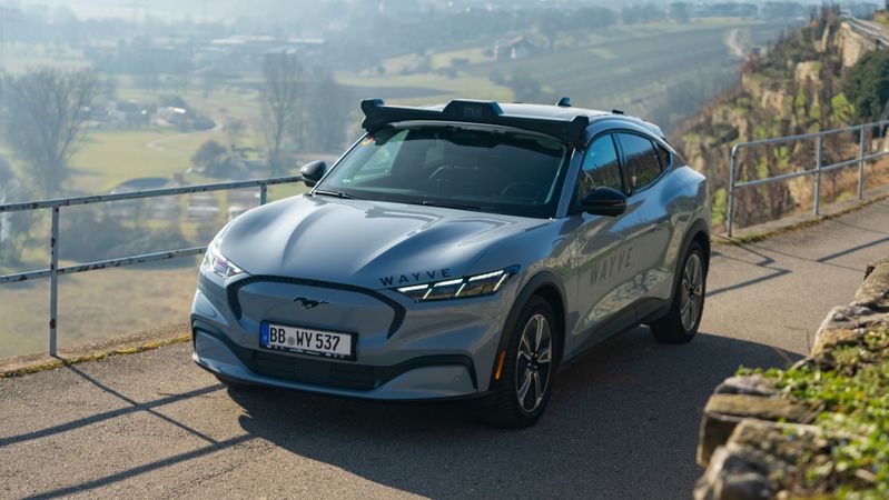 Wayve entwickelt KI-Modelle für automatisiertes Fahren.(Bild:  Wayve)