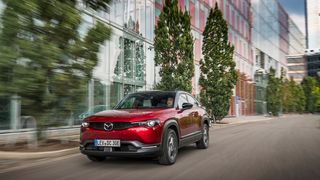 Ende September startet mit dem MX-30 Mazdas erstes E-Auto offiziell in Deutschland. (Bild: Mazda)