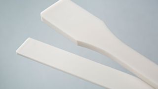 Alterungsuntersuchungen an POM und PA. Fragen Sie sich auch, ob lange gelagerte Kunststoffteile noch so gut sind, wie neue? Der Antwort gingen Forscher aus Darmstadt jetzt nach. Mit folgendem Ergebnis ... (Bild: Ursula Raapke Darmstadt Germany)