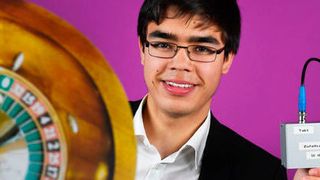 Fabian Höfer: Der Gymnasiast aus Hamburg erhielt für sein digitales Roulette den Sonderpreis des VDE. (Jugend forscht e. V.)