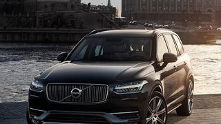 Der Volvo XC90 First Edition ist auf 1.927 Fahrzeuge limitiert. Tenneco liefert das semi-aktive Fahrwerk. (Foto: Volvo)