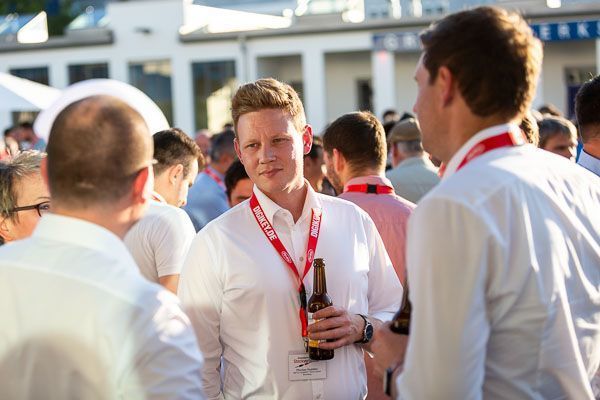 Eindrücke von der Abendveranstaltung des 13. Anwenderkongress Steckverbinder (VCG)