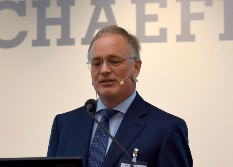 Dr. Walter Koch von Schaeffler und Konsortialführer des Lenkungsausschusses im Forschungsprojekt Mecpro² spricht von einem Paradigmenwechsel in der Produktentwicklung: weg von der dokumentenbasierten, hin zur modellbasierten Entwicklung.  (Stefanie Michel)